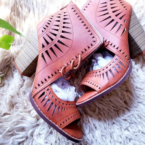 Booties - Picture 1 of 6